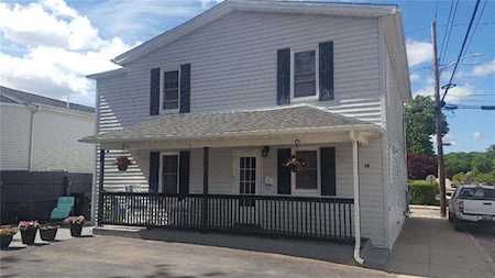 30 Willow St West Warwick, RI 02893
