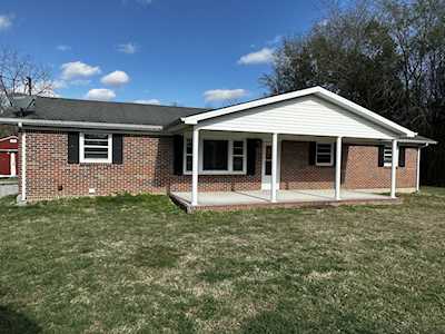 71 Hillcrest Villa Rd Manchester, TN 37355