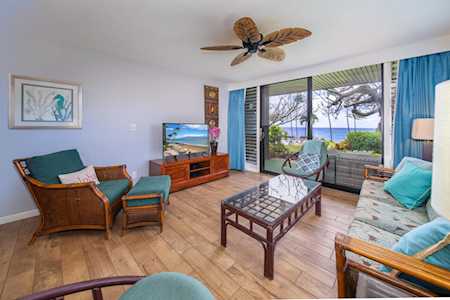 4057 Lower Honoapiilani Rd #111 Lahaina, HI 96761