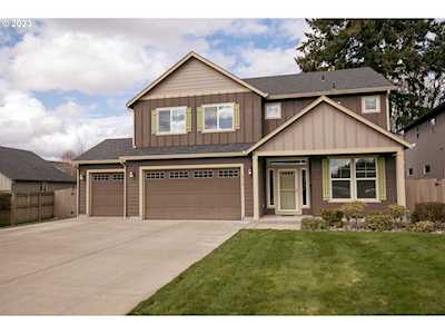 10110 NE 144th CT Vancouver, WA 98682