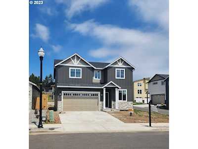 5300 NE 43rd CIR Vancouver, WA 98661