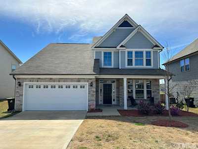 1557 Sage Tree Drive Zebulon, NC 27597