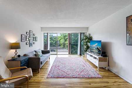 1300 Army Navy Dr #327 Arlington, VA 22202