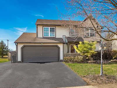 2465 Merrybell Court Grove City, OH 43123