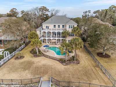 1917 Oak Harbour Drive Ocean Isle Beach Mainland, NC 28469