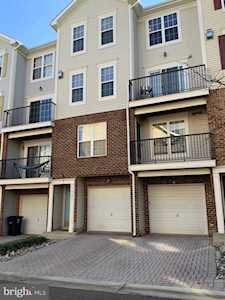9923 Sassafras Ln #86 Bowie, MD 20721