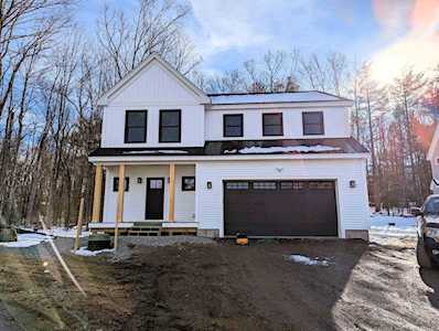 3 Foundry Dr #Lot 7 Newmarket, NH 03857