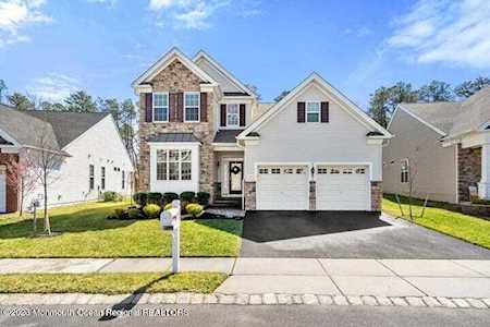 102 Ambermist Way Forked River, NJ 08731