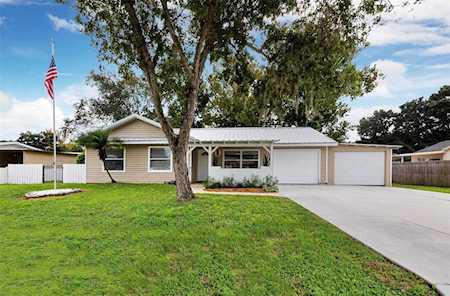 2903 58th Street Ct E Bradenton, FL 34208