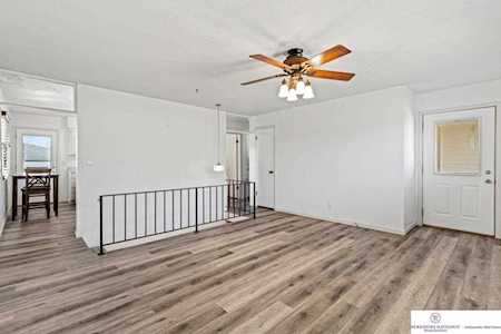 103 Brentwood Ave Hickman, NE 68372
