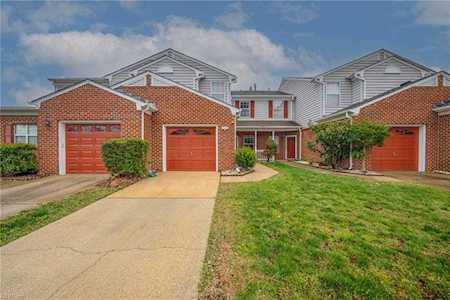 303 Kingston Ct Yorktown, VA 23693
