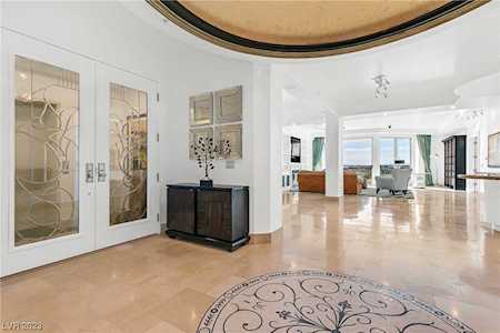 9103 Alta Dr #305 Las Vegas, NV 89145