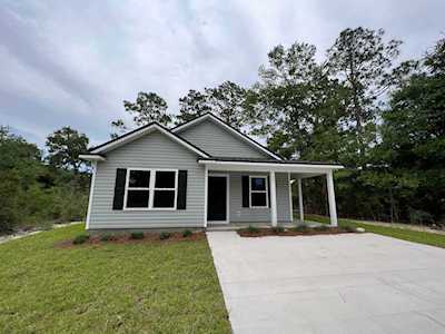 x Imaginary Ln Crawfordville, FL 32327
