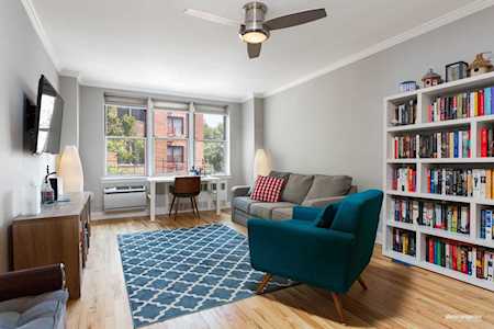 415 Argyle Rd #5V Brooklyn, NY 11218