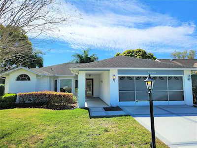 7390 Sugarbush Dr Spring Hill, FL 34606