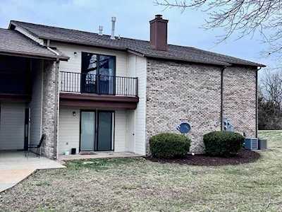1883 N Waterfront DR Columbia, MO 65202