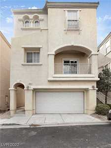 10521 Nevada Falls Ave Las Vegas, NV 89129