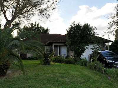 3110 SE Card Terrace Port St Lucie, FL 34984