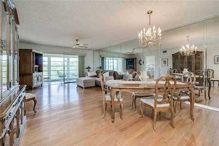 12601 SW 13th St #403G Pembroke Pines, FL 33027