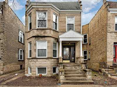 2154 N Kedzie Ave #2 Chicago, IL 60647
