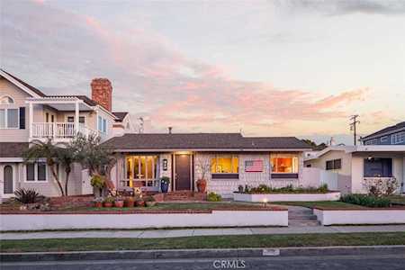 310 Marigold Ave Corona Del Mar, CA 92625
