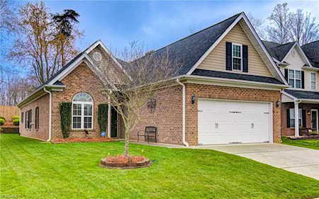 633 Woodlake Park Drive Kernersville, NC 27284
