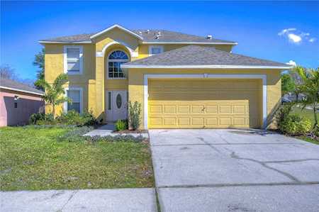 705 Mountain Top Dr Valrico, FL 33594