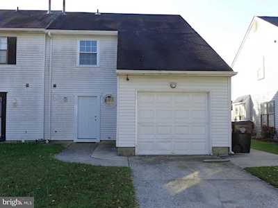 64 Hampton Gate Dr Sicklerville, NJ 08081