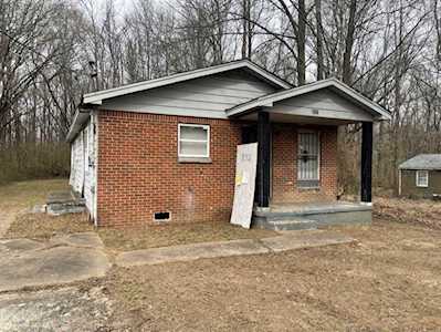 832 Eyers Rd Memphis, TN 38109