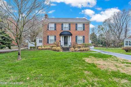 418 Chenoweth Ln Louisville, KY 40207