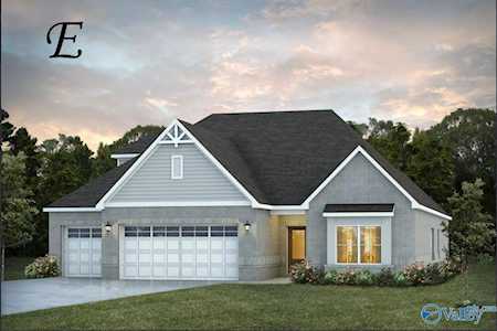 7601 Shaun Leslie Circle Owens Cross Roads, AL 35763
