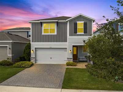 2094 Emerald Springs Dr Apopka, FL 32712