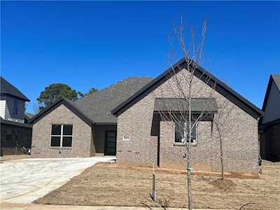 3304 SW Rosemont Ave Bentonville, AR 72713
