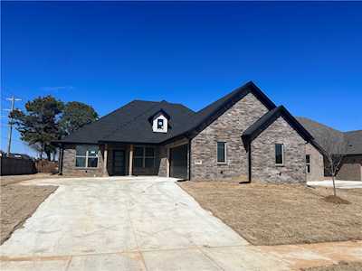 3306 SW Rosemont Ave Bentonville, AR 72713