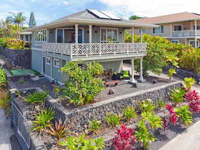 73-993 Kukuinui St Kailua-Kona, HI 96740