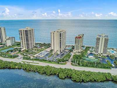 5380 N Ocean Drive #17-A Singer Island, FL 33404