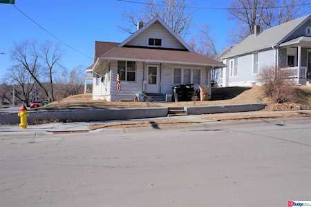 1202 N 29th St Omaha, NE 68131
