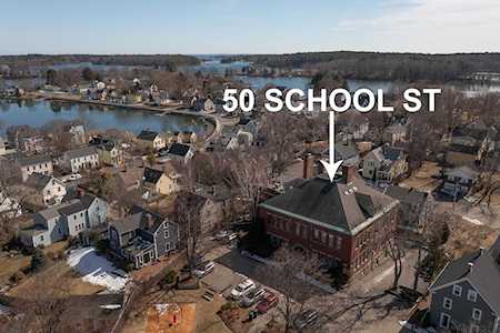 50 South School St #4 Portsmouth, NH 03801
