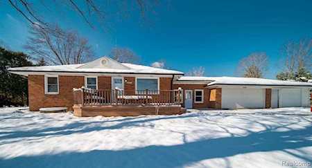 58175 Delmar Washington, MI 48094