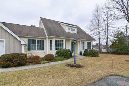 2 Braeburn Lane #2 Ashland, MA 01721