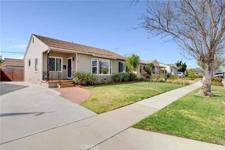 3734 Centralia St Lakewood, CA 90712