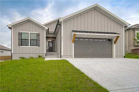 25214 W 141st Terrace Olathe, KS 66061