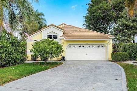 13054 Touchstone Place West Palm Beach, FL 33418