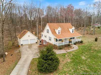 8679 Oak Park Rd NE New Salisbury, IN 47161