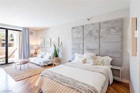 29 Montelago Blvd #135 Henderson, NV 89011