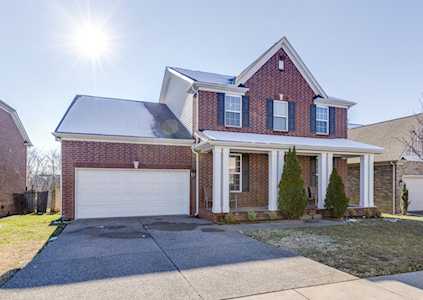 3416 Turfway Ln Antioch, TN 37013