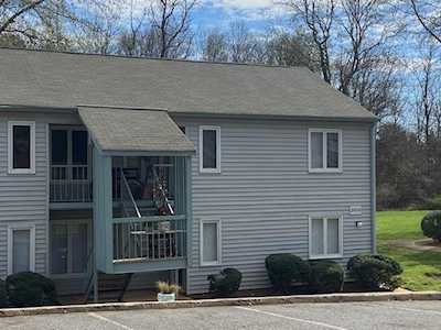 2025 Harvest Ln Charlotte, NC 28210