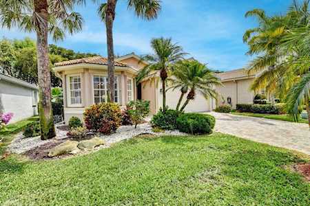 13602 Sabatini Lane Delray Beach, FL 33446