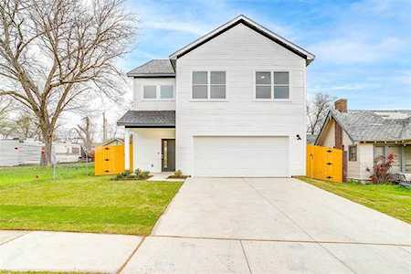1029 E Jessamine Street Fort Worth, TX 76104