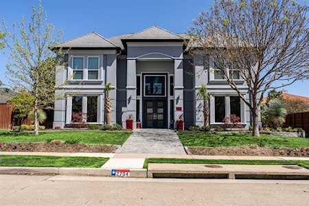2704 Polo Lane Plano, TX 75093